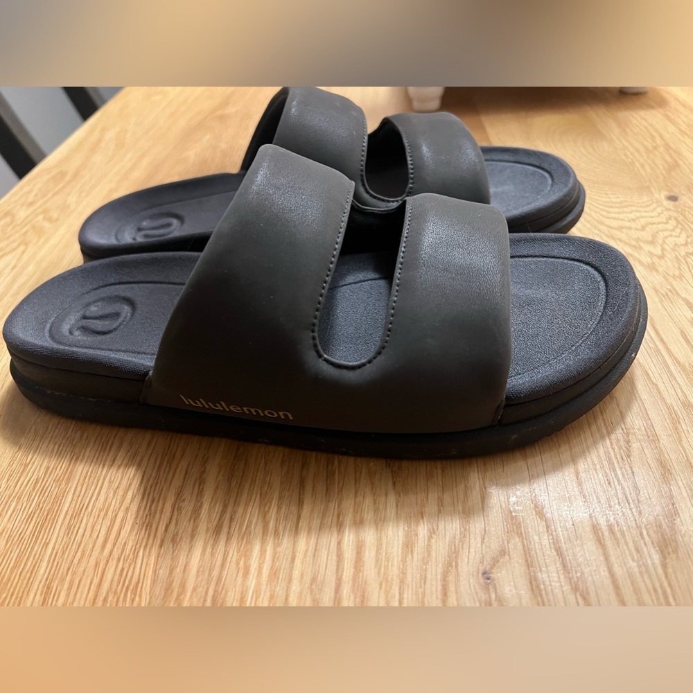 Lululemon Sandals Size 9